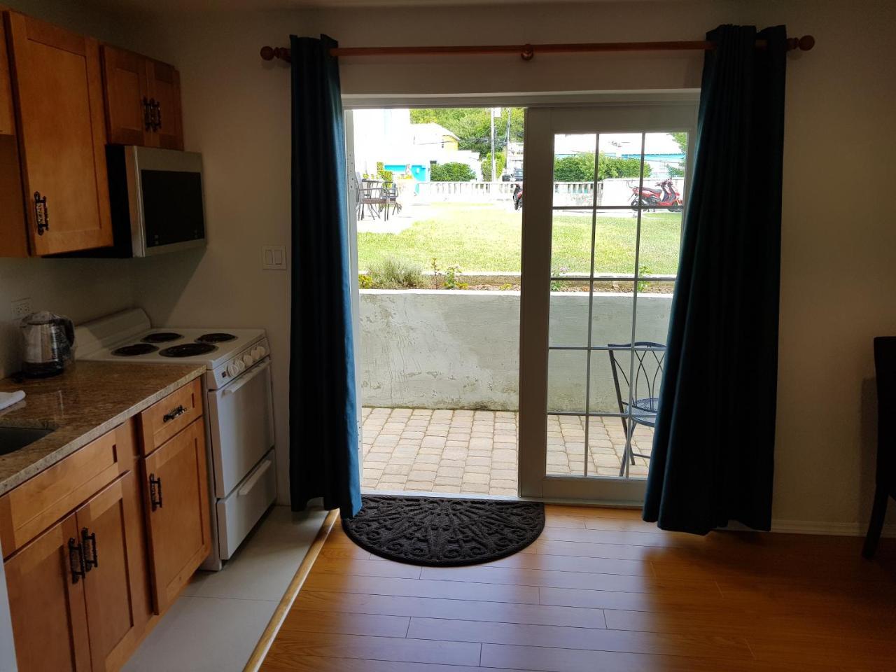Windsong Guest Apartments Pembroke Buitenkant foto