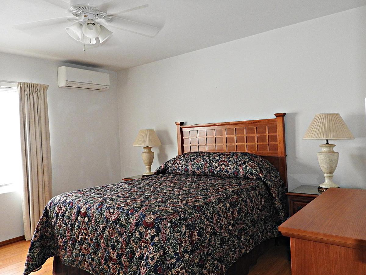 Windsong Guest Apartments Pembroke Buitenkant foto
