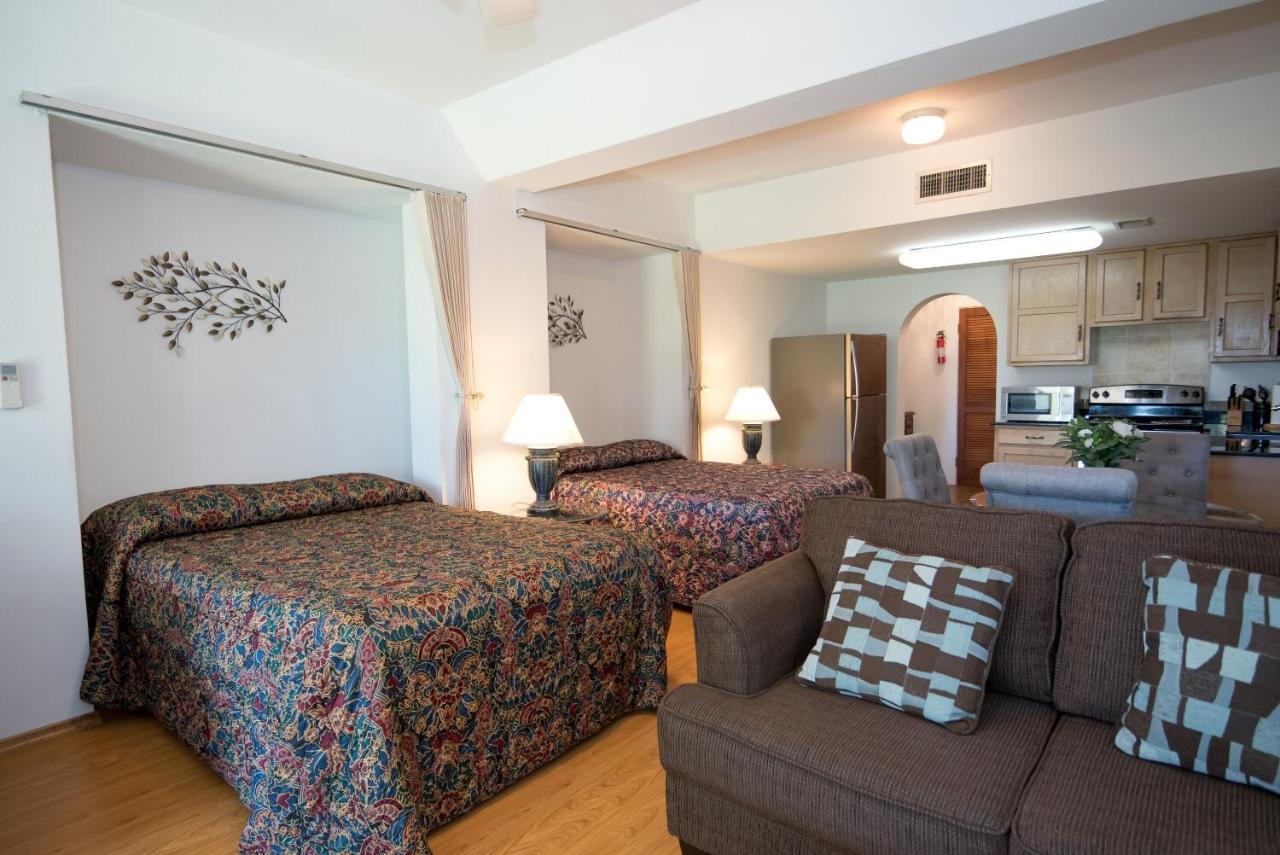 Windsong Guest Apartments Pembroke Buitenkant foto
